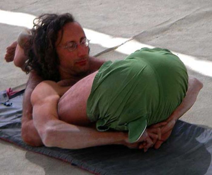 Bài uốn dẻo Yoga